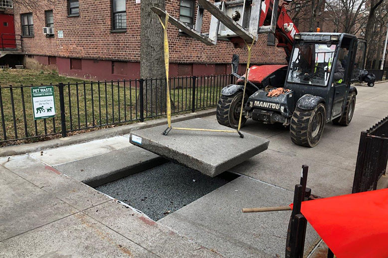 Installation of Pervious Concrete on Sidewalk